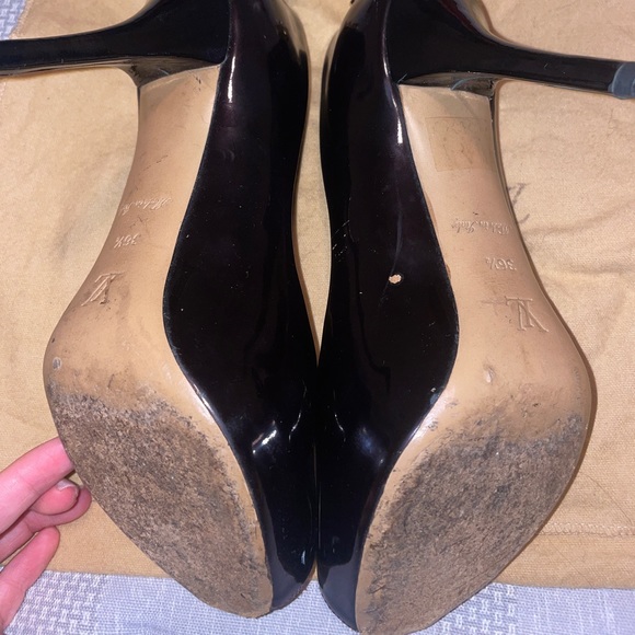 Louis Vuitton Heels - Picture 12 of 14